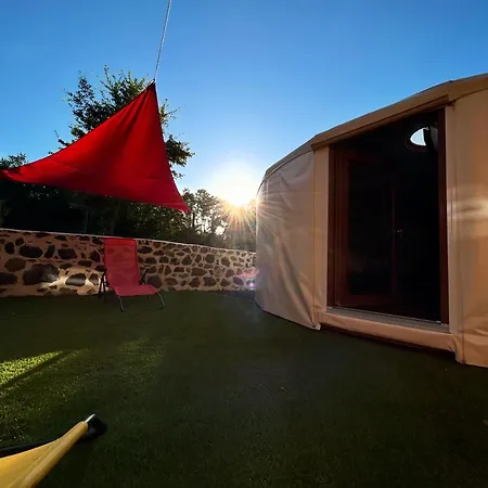 Le Domaine D Osca * Montaigut-le-Blanc (Puy-de-Dome)